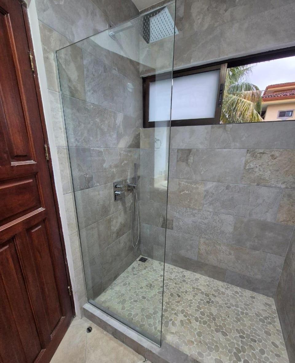 Beautiful Newly Refurbished 2 Bedroom 2 Bathroom 2Nd Floor Condo Tamarindo Exterior foto